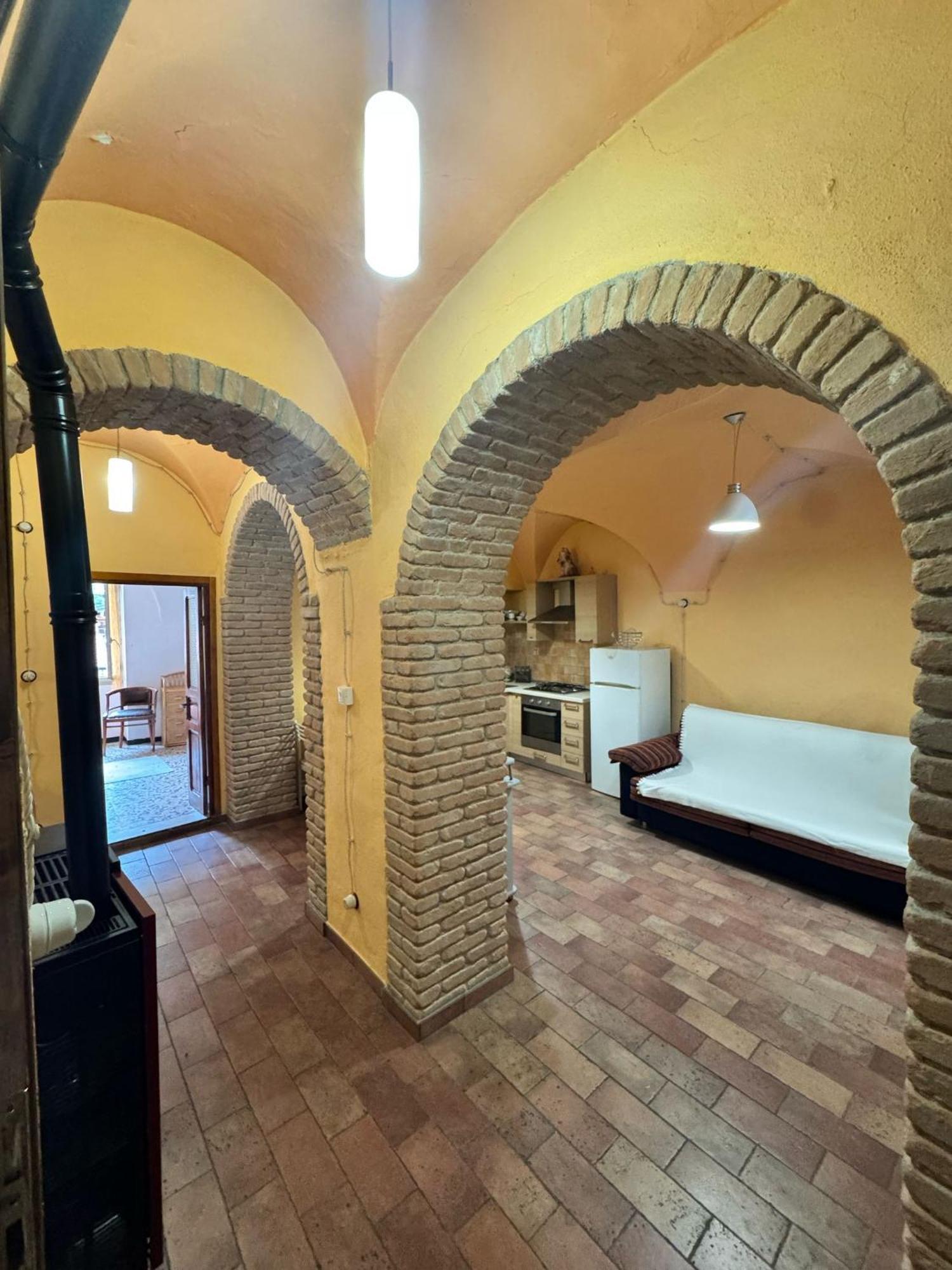 Casa Baciccia Lägenhet Badalucco Exteriör bild
